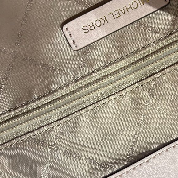 Michael Kors LG  Chain Backpack MK Vanilla Pink main image 8